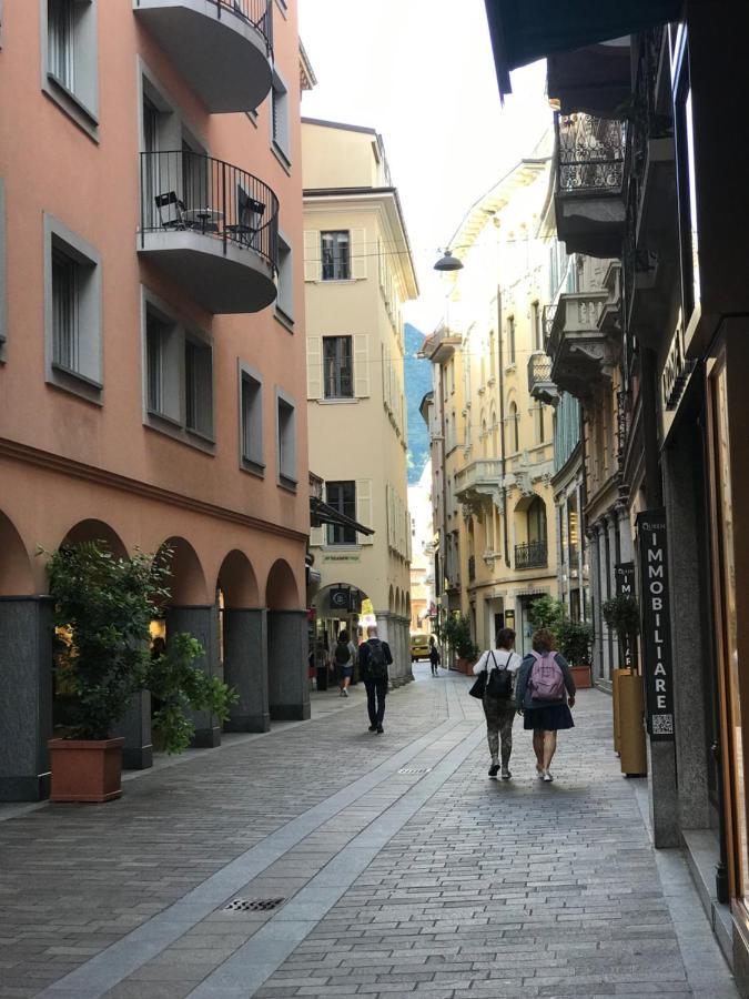 Connie S Home Free Parking Lugano Zewnętrze zdjęcie